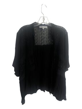 Absolutely Famous Kimono Sz Small Black Women's crochet Embroidery Open W-547